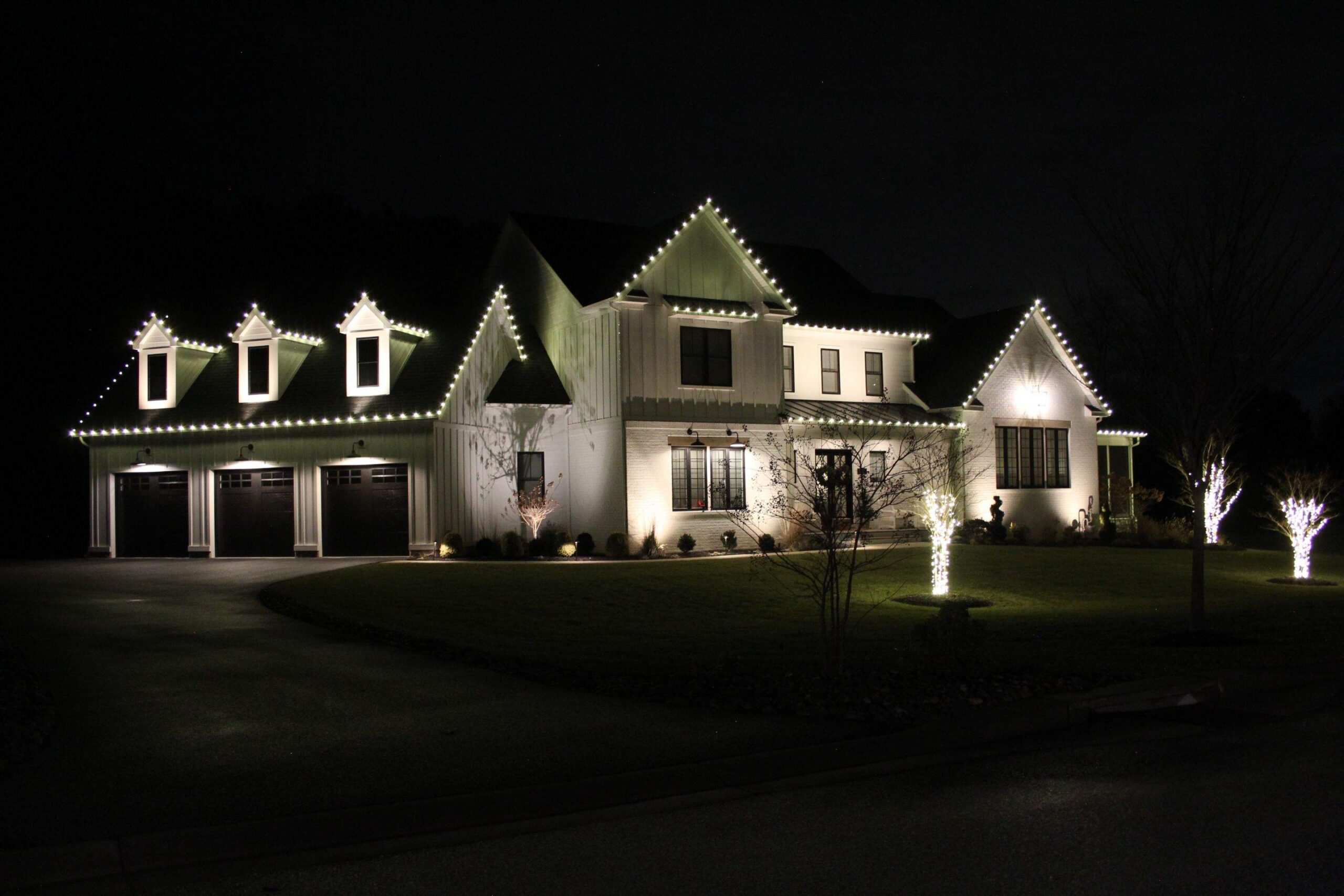 Allbrite Lights holiday display